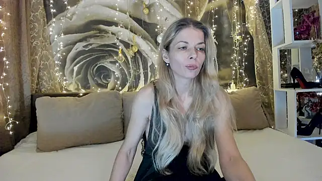 Eva Melow online show from February 2026 09:02:01 PM