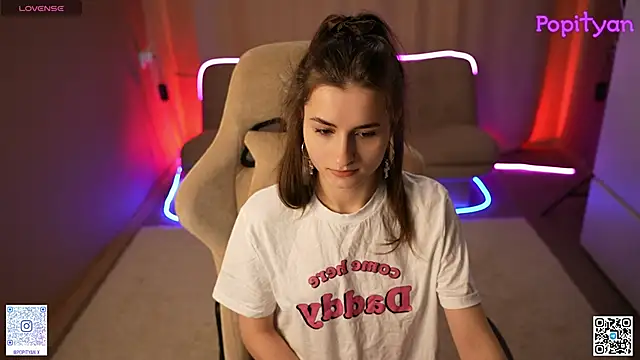 Snapshot of popityan1 chatting on November 2025 05:19:02 AM popityan1 online show from November 2025 05:19:02 AM