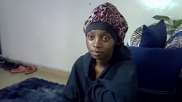 Snapshot of Enkarxx chatting on November 2025 10:38:02 AM Enkarxx online show from November 2025 10:38:02 AM