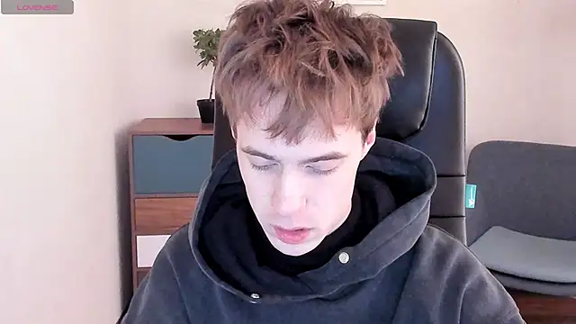 Snapshot of _tokyo_ghoul chatting on January 2025 05:05:01 AM tokyo ghoul online show from January 2025 05:05:01 AM