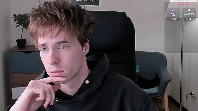 Snapshot of _tokyo_ghoul chatting on February 2025 01:16:01 PM tokyo ghoul online show from February 2025 01:16:01 PM