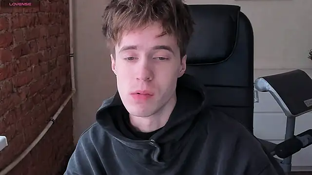 Snapshot of _tokyo_ghoul chatting on March 2025 10:22:02 AM tokyo ghoul online show from March 2025 10:22:02 AM