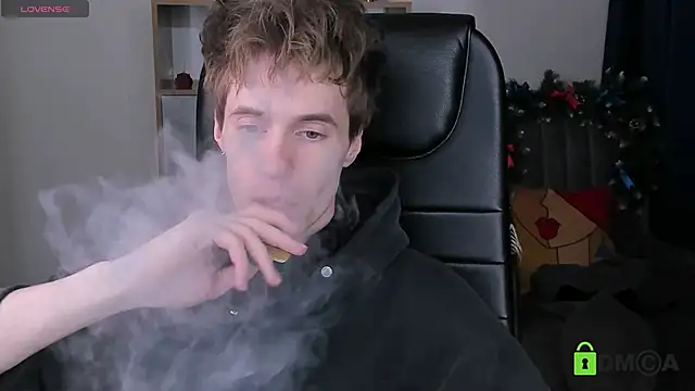 Snapshot of _tokyo_ghoul chatting on January 2026 03:17:01 PM tokyo ghoul online show from January 2026 03:17:01 PM