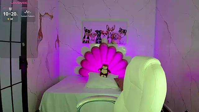 Snapshot of NiickyJones chatting on December 2025 04:52:02 AM NiickyJones online show from December 2025 04:52:02 AM