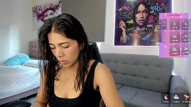 Snapshot of andykiuty chatting on November 2025 12:38:01 PM andykiuty online show from November 2025 12:38:01 PM