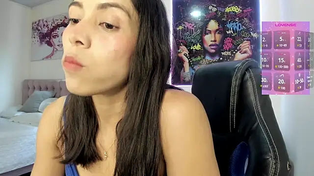 Snapshot of andykiuty chatting on November 2025 08:21:02 PM andykiuty online show from November 2025 08:21:02 PM