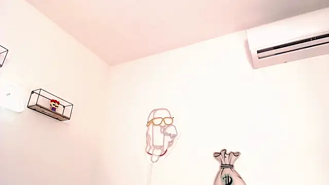 Snapshot of eileen_tanihara chatting on January 2025 02:30:02 PM eileen tanihara online show from January 2025 02:30:02 PM