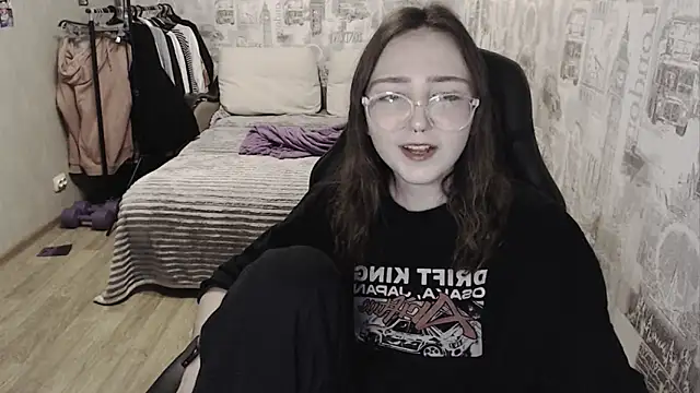 Snapshot of AmeliaKamishiro chatting on December 2024 02:13:02 PM AmeliaKamishiro online show from December 2024 02:13:02 PM