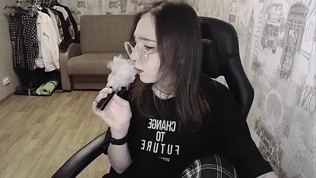 Snapshot of AmeliaKamishiro chatting on January 2025 10:17:01 AM AmeliaKamishiro online show from January 2025 10:17:01 AM