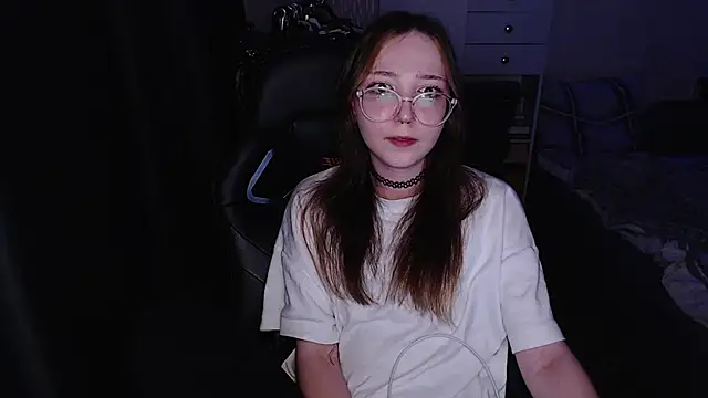 Snapshot of AmeliaKamishiro chatting on November 2025 09:33:01 AM AmeliaKamishiro online show from November 2025 09:33:01 AM