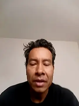 cachorro0527 online show from March 2026 05:18:01 PM