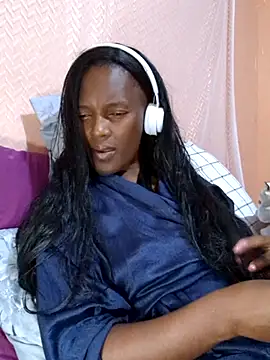 Malaika Nkosi online show from February 2025 08:31:01 PM