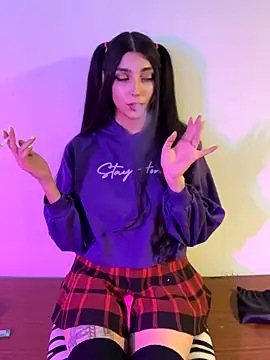 Snapshot of Felicia_smok3 chatting on November 2025 04:01:02 AM Felicia smok3 online show from November 2025 04:01:02 AM