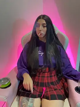 Felicia smok3 online show from April 2026 03:09:01 AM