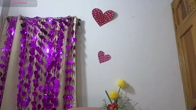 Snapshot of lovely_trix chatting on March 2025 05:45:01 PM lovely trix online show from March 2025 05:45:01 PM