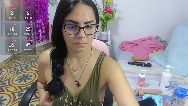 Snapshot of lovely_trix chatting on November 2025 02:08:02 PM lovely trix online show from November 2025 02:08:02 PM