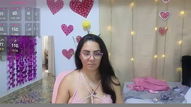 Snapshot of lovely_trix chatting on November 2025 03:13:02 PM lovely trix online show from November 2025 03:13:02 PM