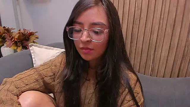 Eva Macalliter online show from December 2024 06:30:02 AM