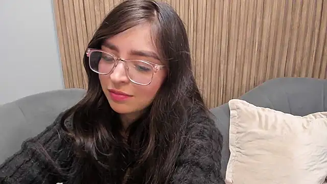 Eva Macalliter online show from March 2025 02:34:01 AM