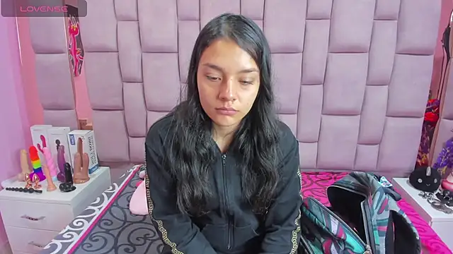 Bich Anal  online show from March 2025 01:31:02 PM