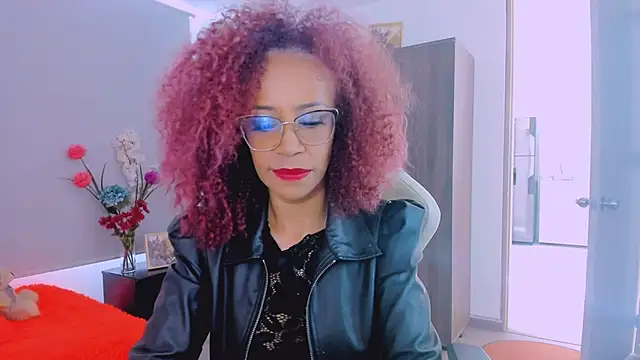 ScarlettMalbec online show from April 2026 08:25:02 PM