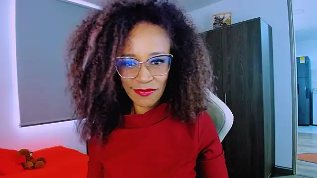 ScarlettMalbec online show from June 2026 10:00:01 PM