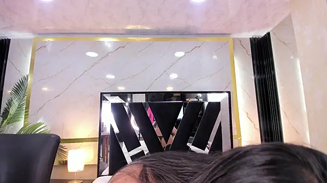 Snapshot of Lia-Anahiz chatting on January 2025 06:36:02 AM Lia-Anahiz online show from January 2025 06:36:02 AM