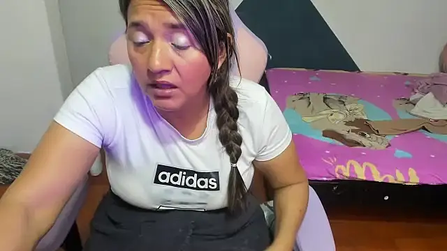 daleska ayala 1 online show from October 2025 07:58:01 PM