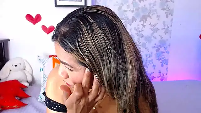 Snapshot of vanessa_cute1 chatting on April 2026 05:41:01 PM vanessa cute1 online show from April 2026 05:41:01 PM