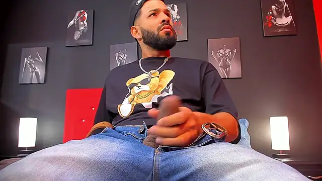 Snapshot of Thiagogomez chatting on January 2025 12:26:01 PM Thiagogomez online show from January 2025 12:26:01 PM