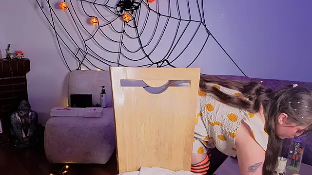 strunky2407 online show from October 2025 05:00:02 AM