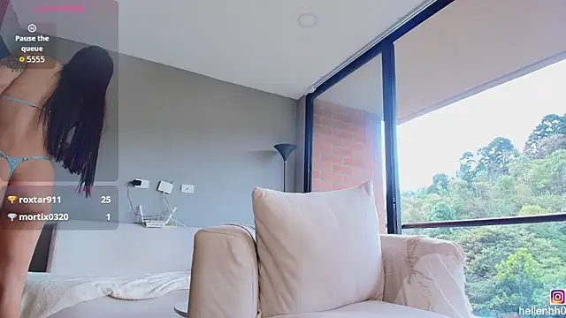 Snapshot of Helenbronwx chatting on February 2026 08:14:02 PM Helenbronwx online show from February 2026 08:14:02 PM