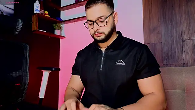 Andrew Brown online show from December 2025 10:05:01 PM