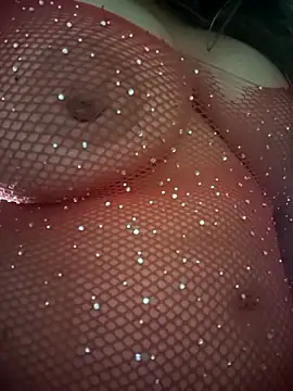 Snapshot of Briiiaa chatting on November 2025 09:28:01 PM Briiiaa online show from November 2025 09:28:01 PM