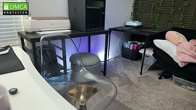 Snapshot of Cosmic_Rose chatting on March 2026 02:02:01 PM Cosmic Rose online show from March 2026 02:02:01 PM