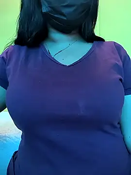 Snapshot of lovely_zara chatting on December 2024 07:48:01 AM lovely zara online show from December 2024 07:48:01 AM