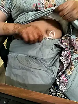 Snapshot of lovely_zara chatting on February 2025 05:50:02 PM lovely zara online show from February 2025 05:50:02 PM