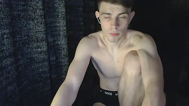 Snapshot of Student_Oliver chatting on October 2025 08:15:02 PM Student Oliver online show from October 2025 08:15:02 PM