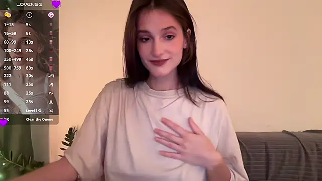 Snapshot of Fleur_Delis chatting on December 2024 07:35:01 PM Fleur Delis online show from December 2024 07:35:01 PM