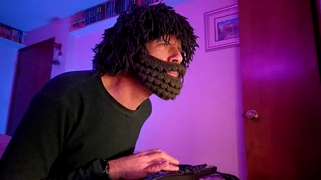 HandsumHungDaddy online show from February 2026 12:26:01 PM