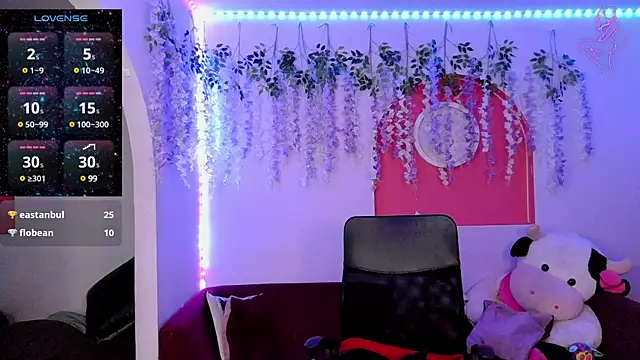 Snapshot of ValentinaMiller_ chatting on February 2025 06:24:01 PM ValentinaMiller  online show from February 2025 06:24:01 PM