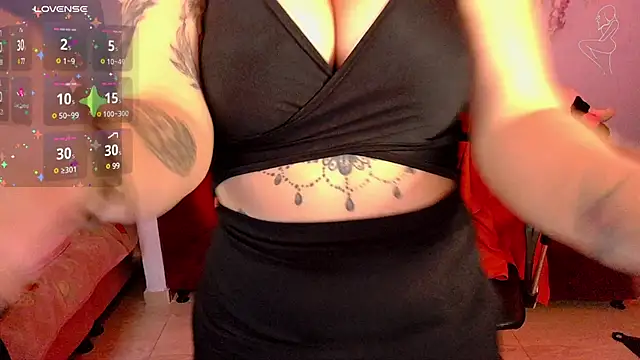 Snapshot of ValentinaMiller_ chatting on March 2025 07:46:02 PM ValentinaMiller  online show from March 2025 07:46:02 PM