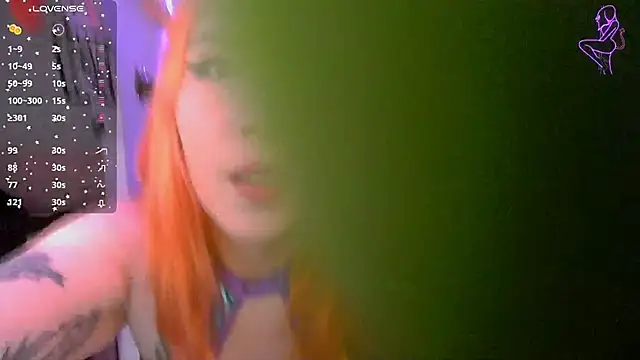 Snapshot of ValentinaMiller_ chatting on October 2025 05:03:02 PM ValentinaMiller  online show from October 2025 05:03:02 PM