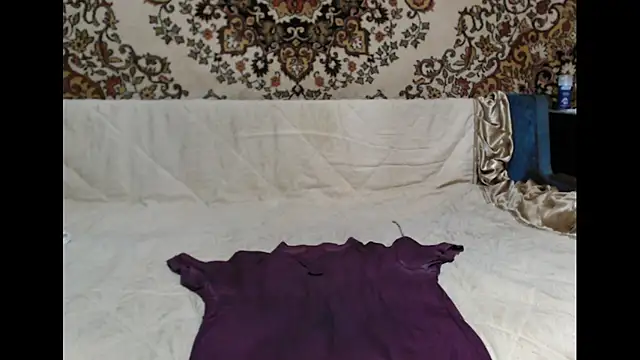 Snapshot of AlanStrongs chatting on June 2026 02:33:01 PM AlanStrongs online show from June 2026 02:33:01 PM
