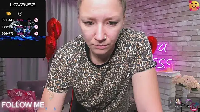 SarahCoksss online show from February 2025 12:28:01 AM