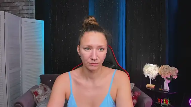 SarahCoksss online show from November 2025 12:10:01 AM