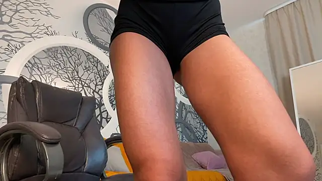 viviann evans online show from May 2026 11:56:01 PM