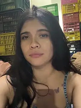 ambar-adaams online show from May 2026 06:08:01 AM
