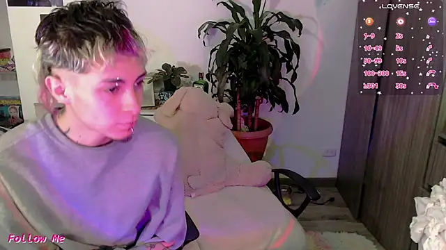 badeyes crazygoat online show from September 2025 11:26:01 AM