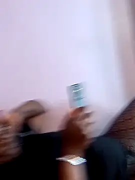 Snapshot of Poisonous_Ivy chatting on December 2024 09:57:01 PM Poisonous Ivy online show from December 2024 09:57:01 PM